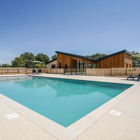 Prázdninový dům N°8, Piscine Commune, 2 *