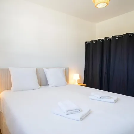 Holiday home N°8, Piscine Commune, 2